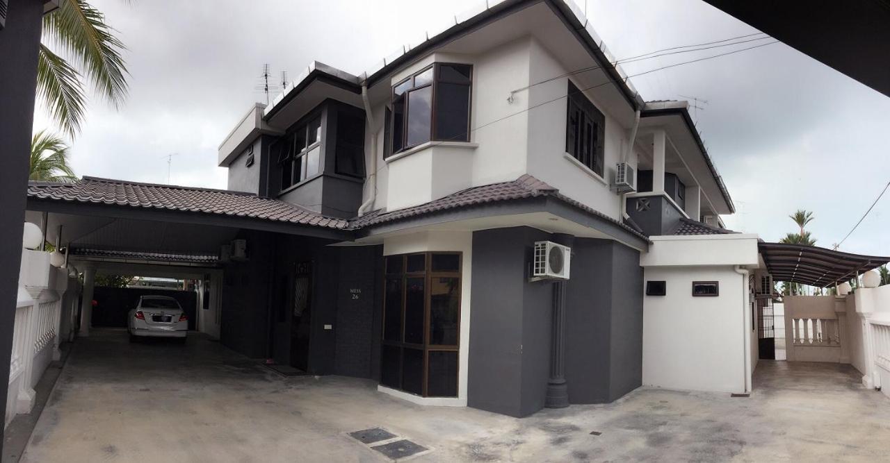 Homestay Muar Exterior foto