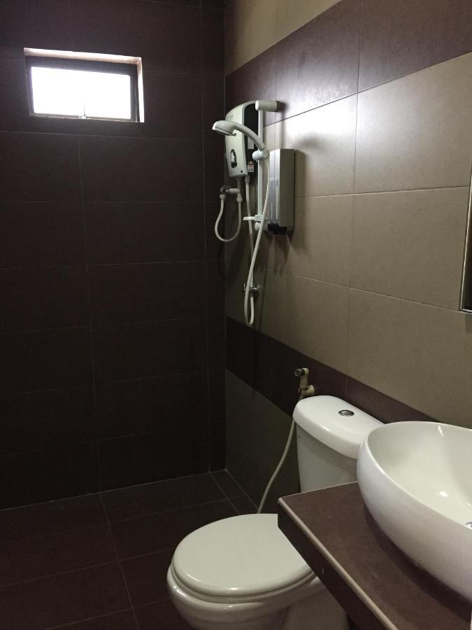 Homestay Muar Exterior foto